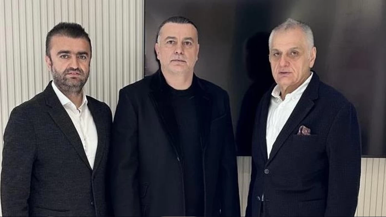 Murat Şahin dümene geçti