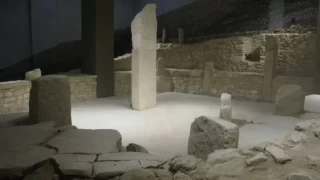 Nevali ori: nsanln yerleik hayata geiinin, inanlarnn ve sanatnn ilk izlerini tar