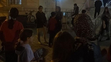 Nusaybin'de depremden korkan vatandaşlar sokağa çıktı
