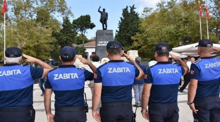 O Belediye zabta memuru alyor