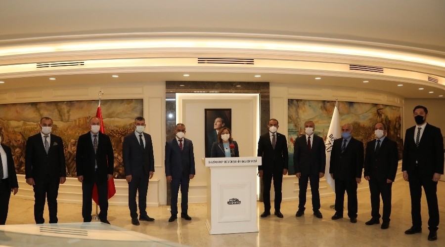 Öğrenci servisi esnafına maddi destek