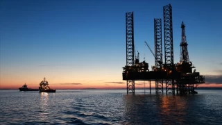 Okyanuslarda petrol arama karmak bir sretir