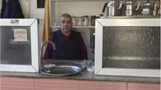 �len e�inin alt�n ve d�vizlerini 3 ayd�r yan�nda ta��yan adam gasp edildi