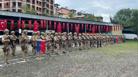 Ordu'dan 120 komando dualarla Suriye'ye uurland