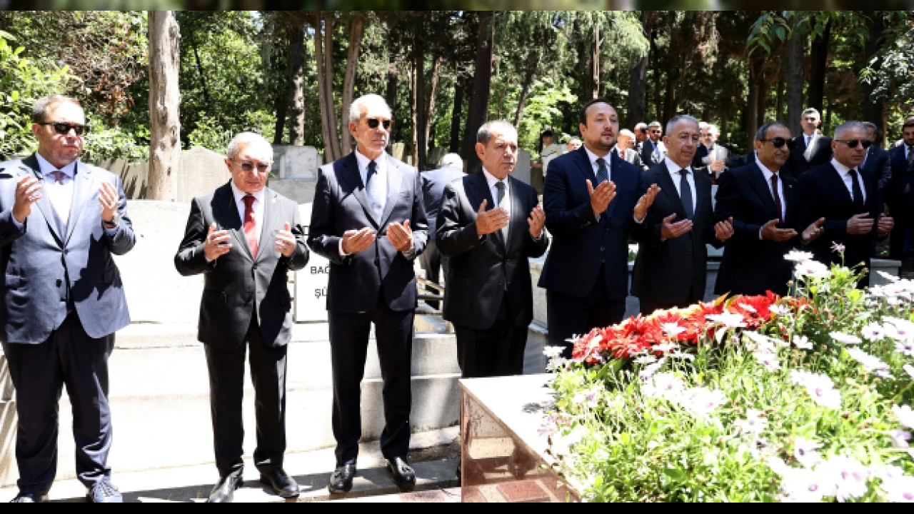 Özbek bu kez de 5. yıldızı istiyor