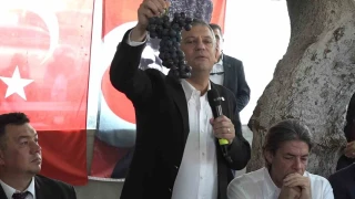 �zg�r �zel Bursa'da �ift�ilere seslendi: "Bursa'dan tar�m bakan� ��karaca��z, Bursal� �ift�ilerin y�z� g�lecek"