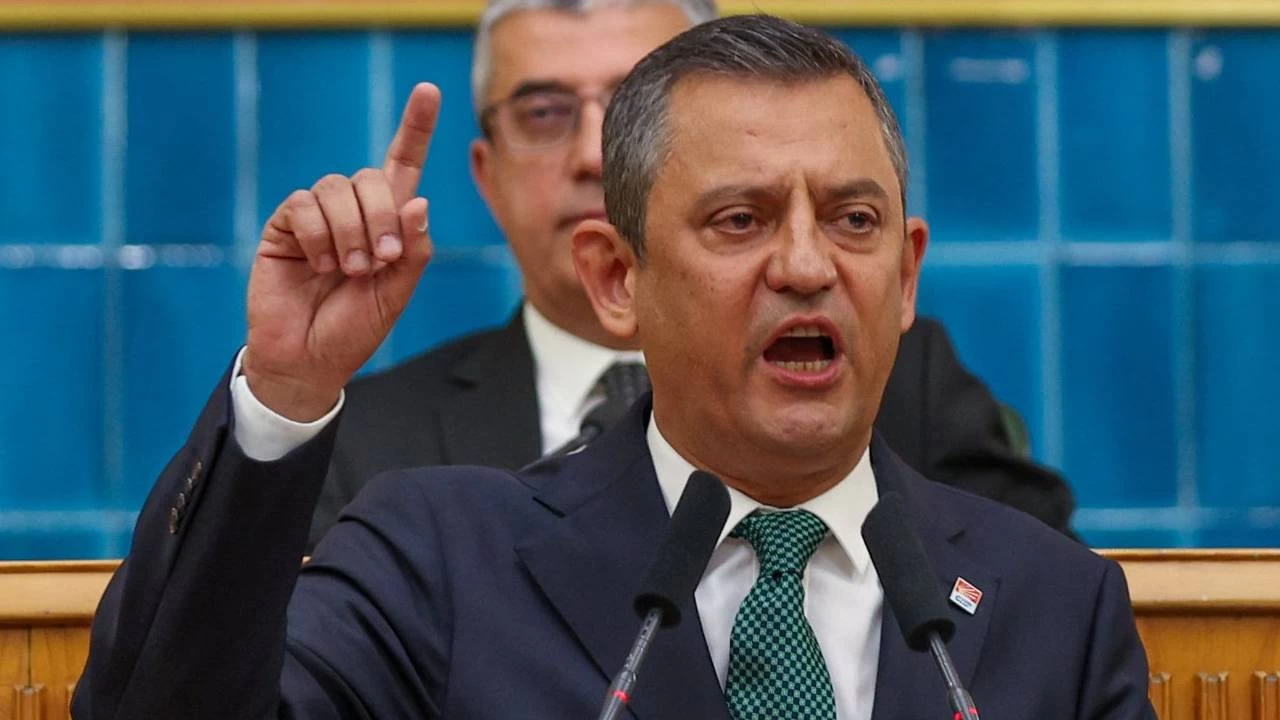 Özgür Özel seçim zaferi için CHP örgütüne teşekkür etti