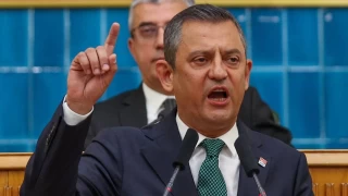 Özgür Özel seçim zaferi için CHP örgütüne teşekkür etti