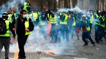 Paris'teki eylemlerde olaylar çıktı