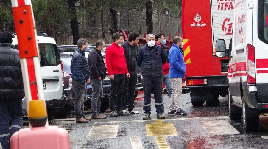 Pendik'te fabrikada tiner kazanı patladı, 1 işçinin vücudu yandı