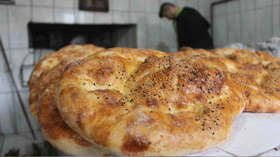 Pideye lezzeti 40 y�ll�k kara f�r�n veriyor