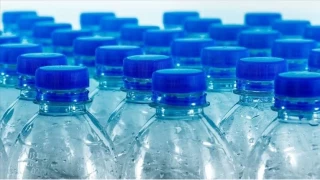 Plastik iede Su menin Gizli Tehlikeleri
