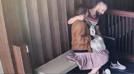 Polis merkezindeki müvekkiline uyuşturucu getiren avukat gözaltına alındı