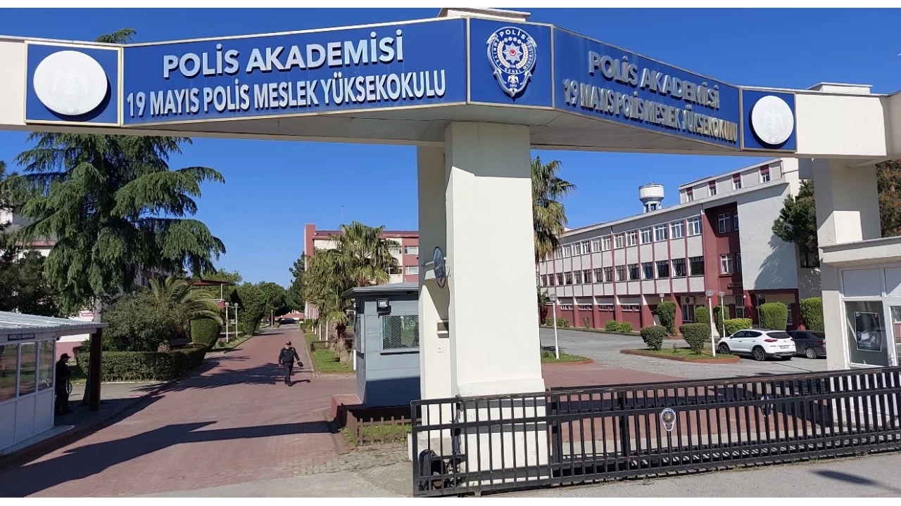 Polis okulunda acı olay: 20 yaşındaki öğrenci 5. kattan atladı