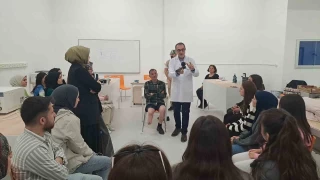 Protez hastasnn yrmesi rencilere ders oldu