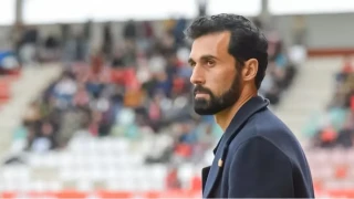 Real Madrid'in yeni teknik direkt�r� Arbeloa oldu