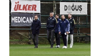 Sadettin Saran Fenerbahe antrenmann izledi, Mert Hakan takmla alt