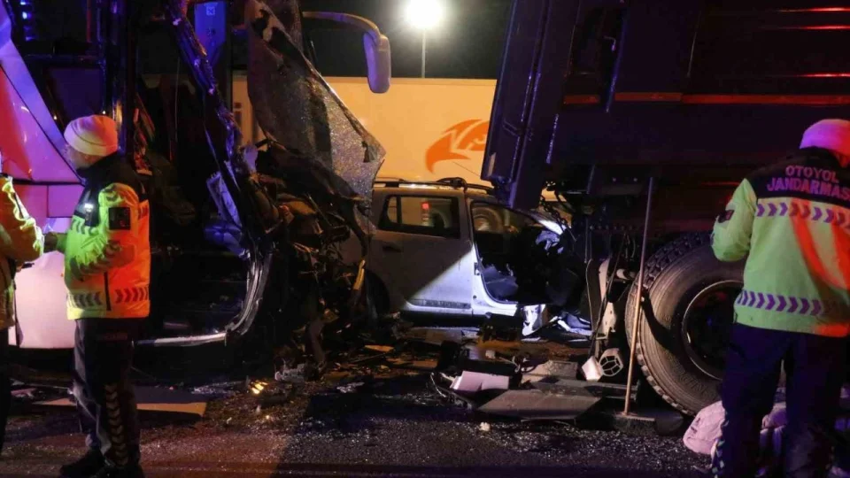 Sakarya'da ki feci kazada ac� detay ortaya ��kt�
