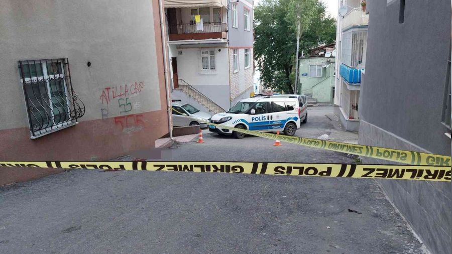 Samsun'da 5. kattan d��en astsubay hayat�n� kaybetti