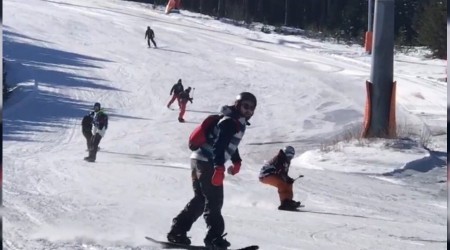 Sarıkamış'ta Covid-19 tedbirleri ile kayak sezonu açıldı