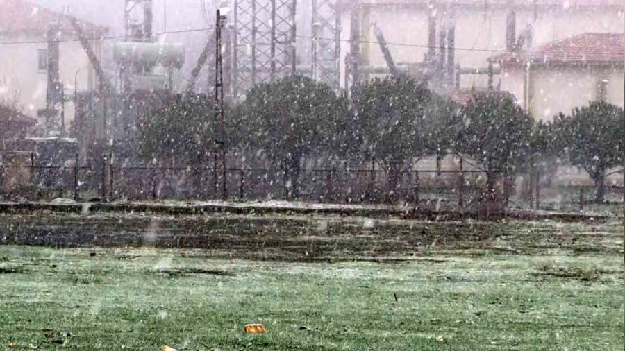 Sarıyer'de kar yağışı etkili oluyor