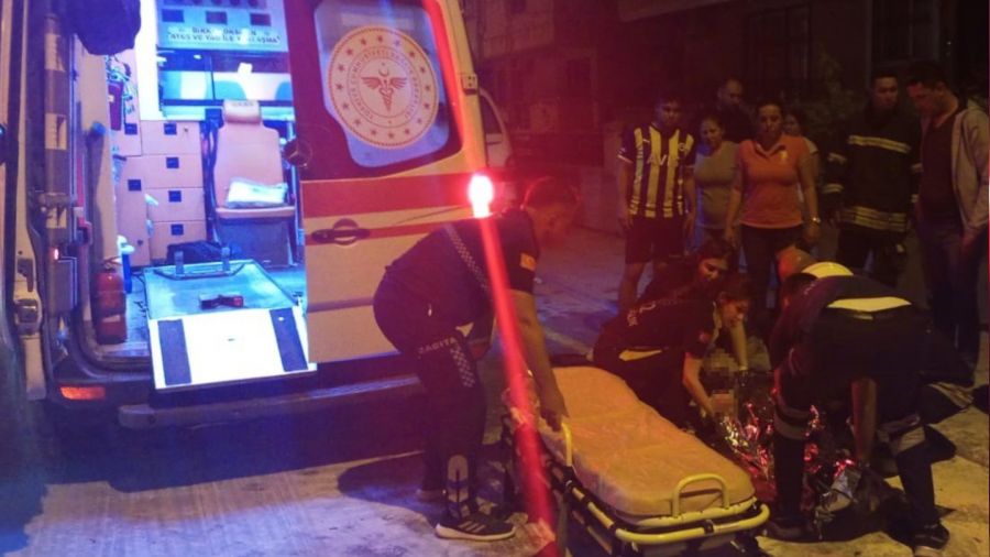 Sevgilisiyle tart��an �ah�s kendini yakt�