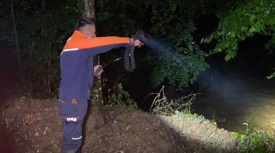 �iddetli ya�mur su ta�k�nlar�na sebep oldu