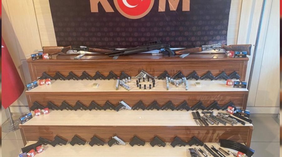 Silah kaçakçılığı operasyonunda 15 kişi tutuklandı