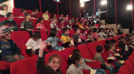 "Sinemaya Gitmeyen Çocuk Kalmasın" projesi