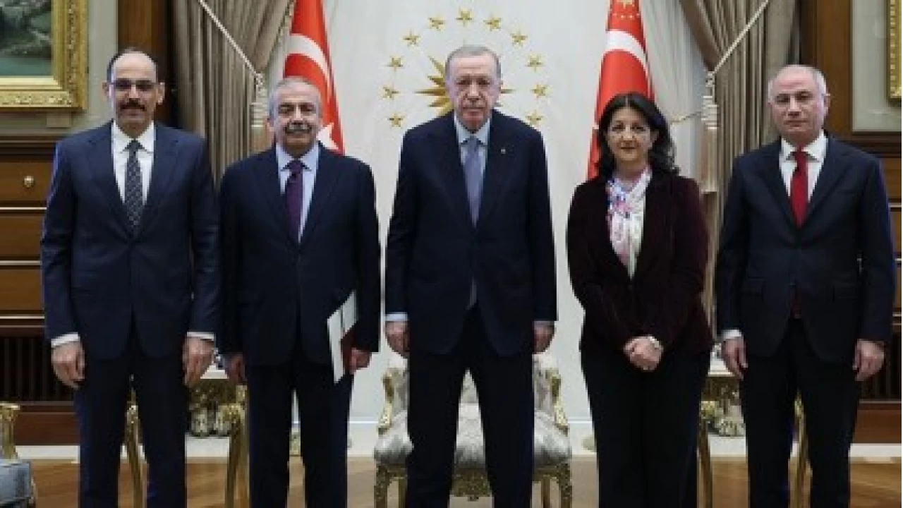 Sırrı Süreyya Önder kalp krizi geçirdi