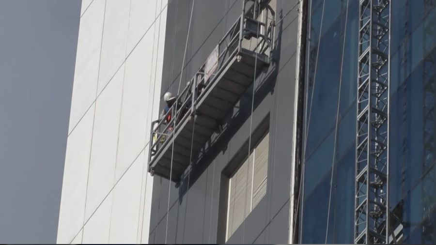Şişli'de asansörde mahsur kalan 2 işçi kurtarıldı