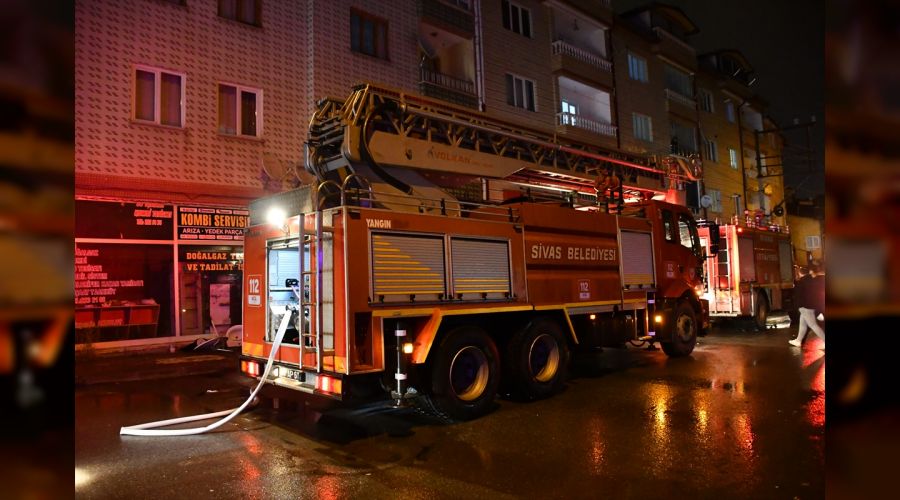Sivas'ta bir iş yerinde yangın