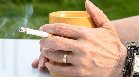 ‘Sosyal mesafe 4 metreye çıkarılmalı’