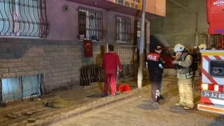 Sultangazi'de 4 katl binann bodrum katnda yangn kt