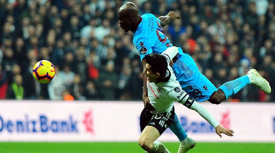 S�per Lig derbi ile ba�layacak