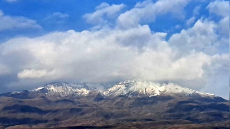 S�phan Da�� beyaz gelinli�ini giydi