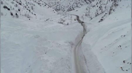 Tahran'da çığ altına kalan 2 kişi hayatını kaybetti