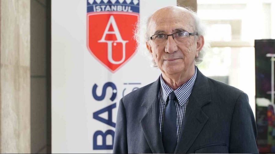 'Tarihe geçecek büyük depremlerden birini yaşadık'