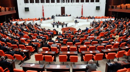 Tartışmalı teklif Meclis’te