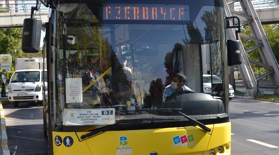 Toplu ula��m ara�lar�nda Azerbaycan'a destek