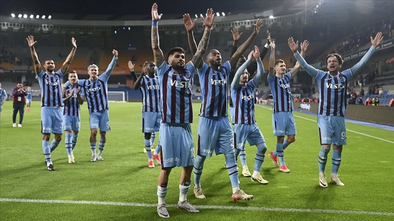 Trabzonspor'un kupa yolcuu balyor