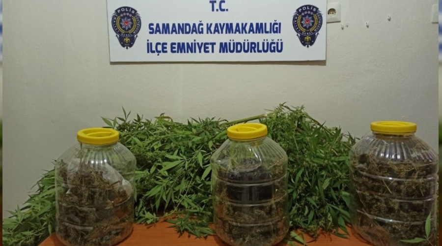  Tur�u bidonlar�nda uyu�turucu