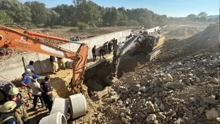 Tuzla'da 2 işçinin hayatını kaybettiği göçüğe ilişkin 4 şüpheli adliyede