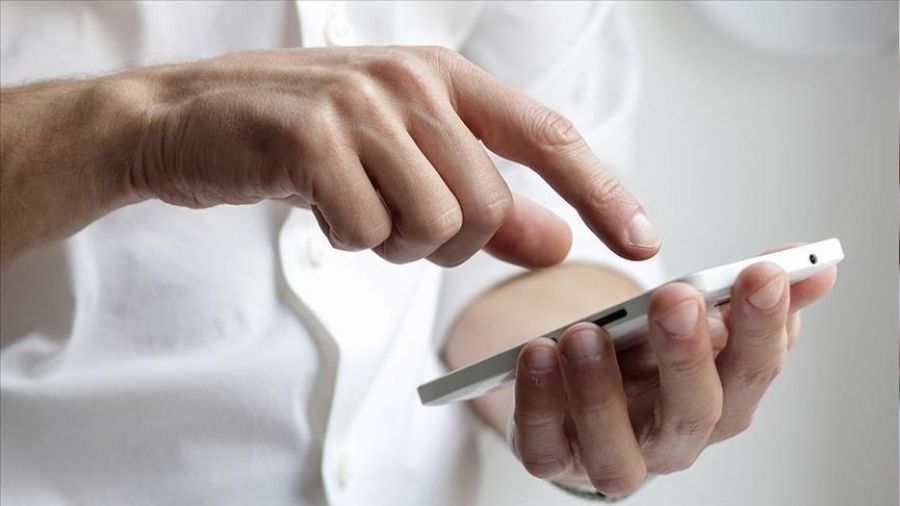 Ucuz cep telefonu ithalat�na devam!
