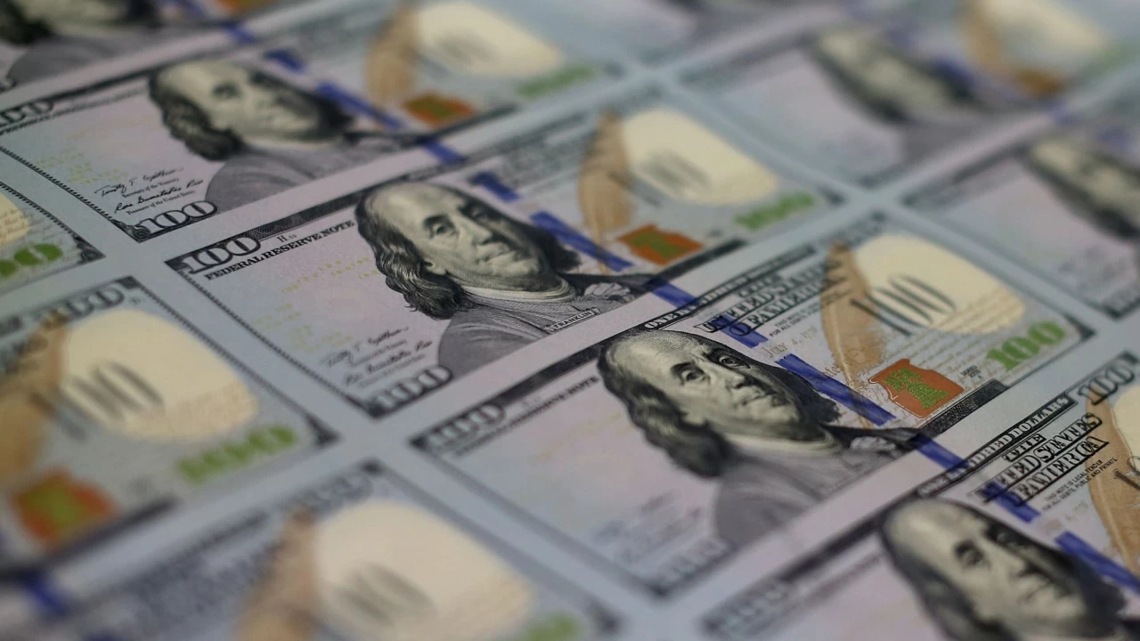 UYP haziranda 328.5 milyar dolar a��k verdi