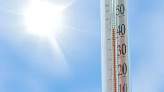 Uzmanlar uyard�: Yaz s�caklar� kalbi ve beyni tehdit ediyor