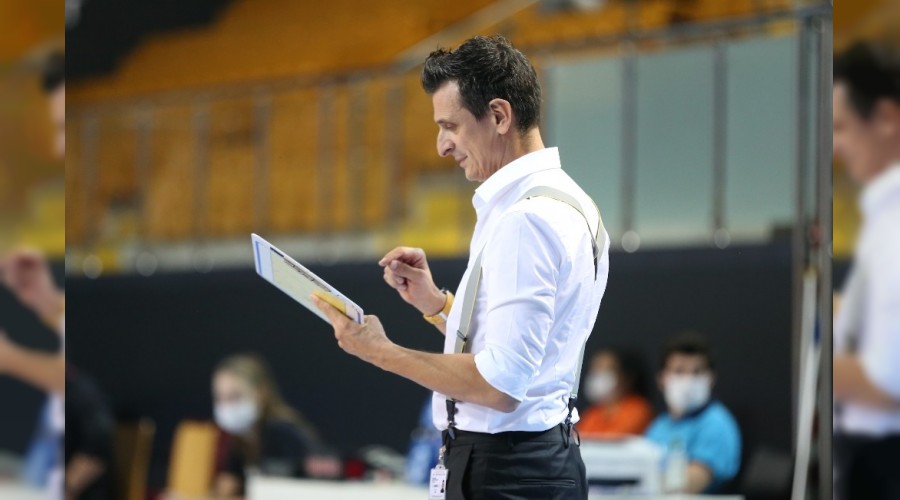 Vak�fBank Kad�n Voleybol Tak�m� yenilmezli�ini s�rd�r�yor