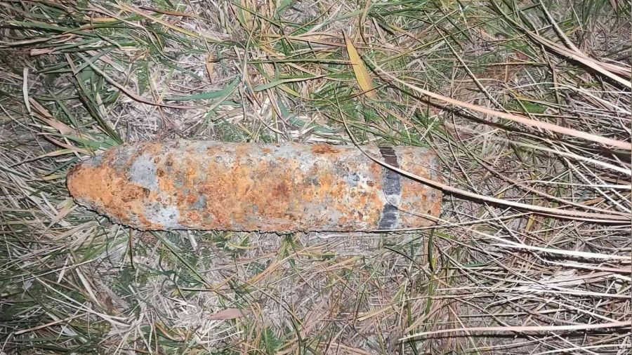 Van Gölü sahilinde patlamamış tank mühimmatı bulundu
