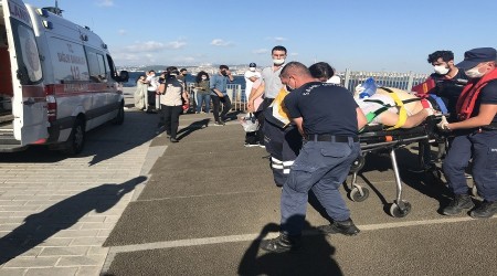 Vapurdan düşen yolcu kurtarıldı