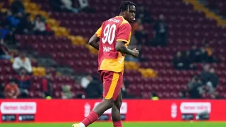 Wilfrid Singo 74 g�n sonra sahada